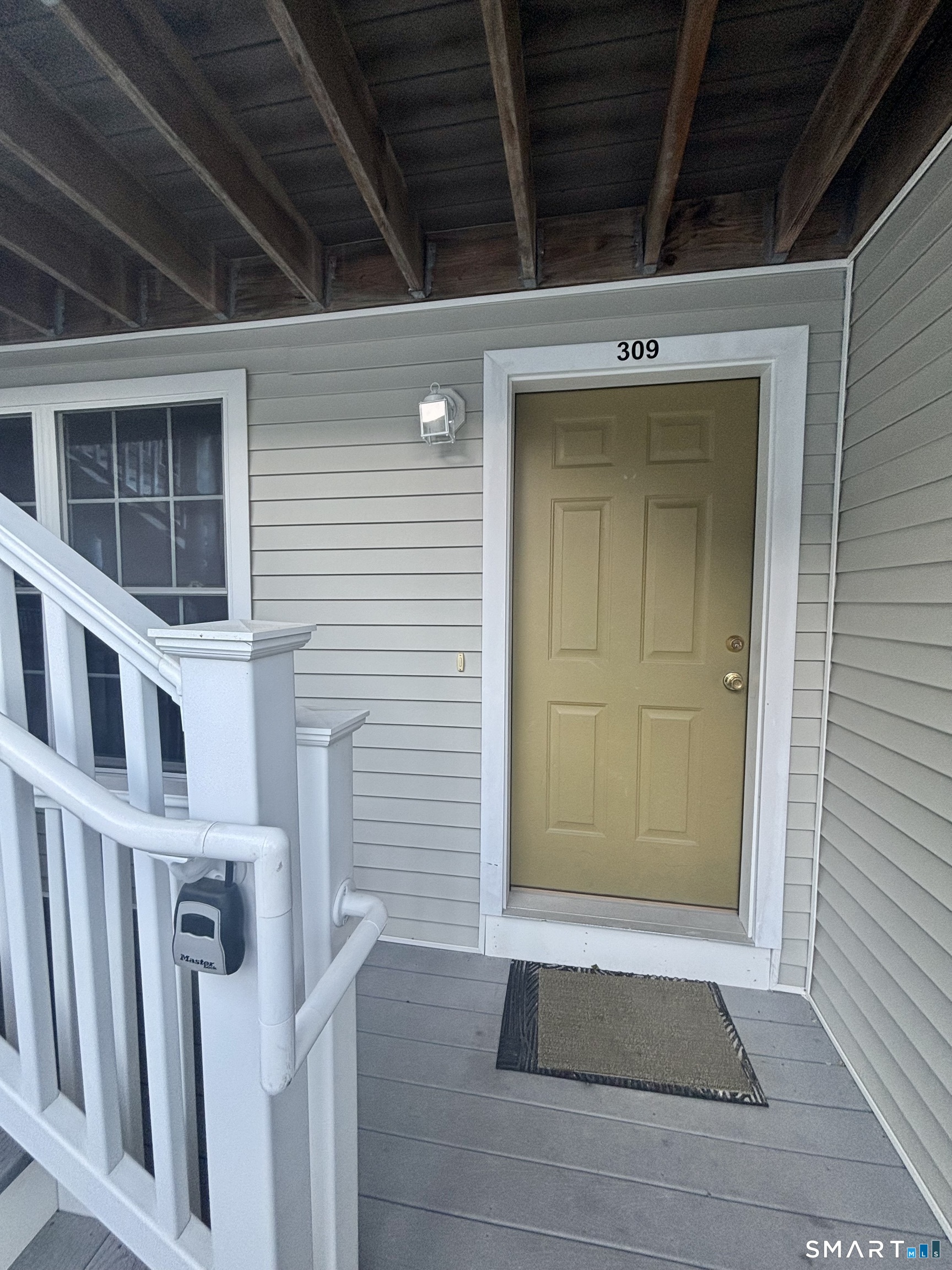 130 Meridian Street Groton CT 06340