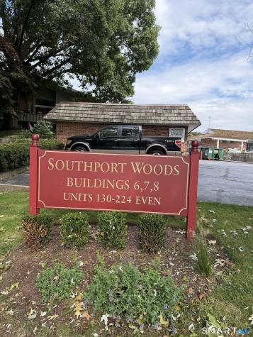 148 Southport Woods Drive Fairfield CT 06890