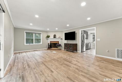 221 The Meadows Enfield CT 06082