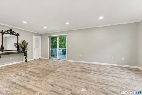 221 The Meadows Enfield CT 06082