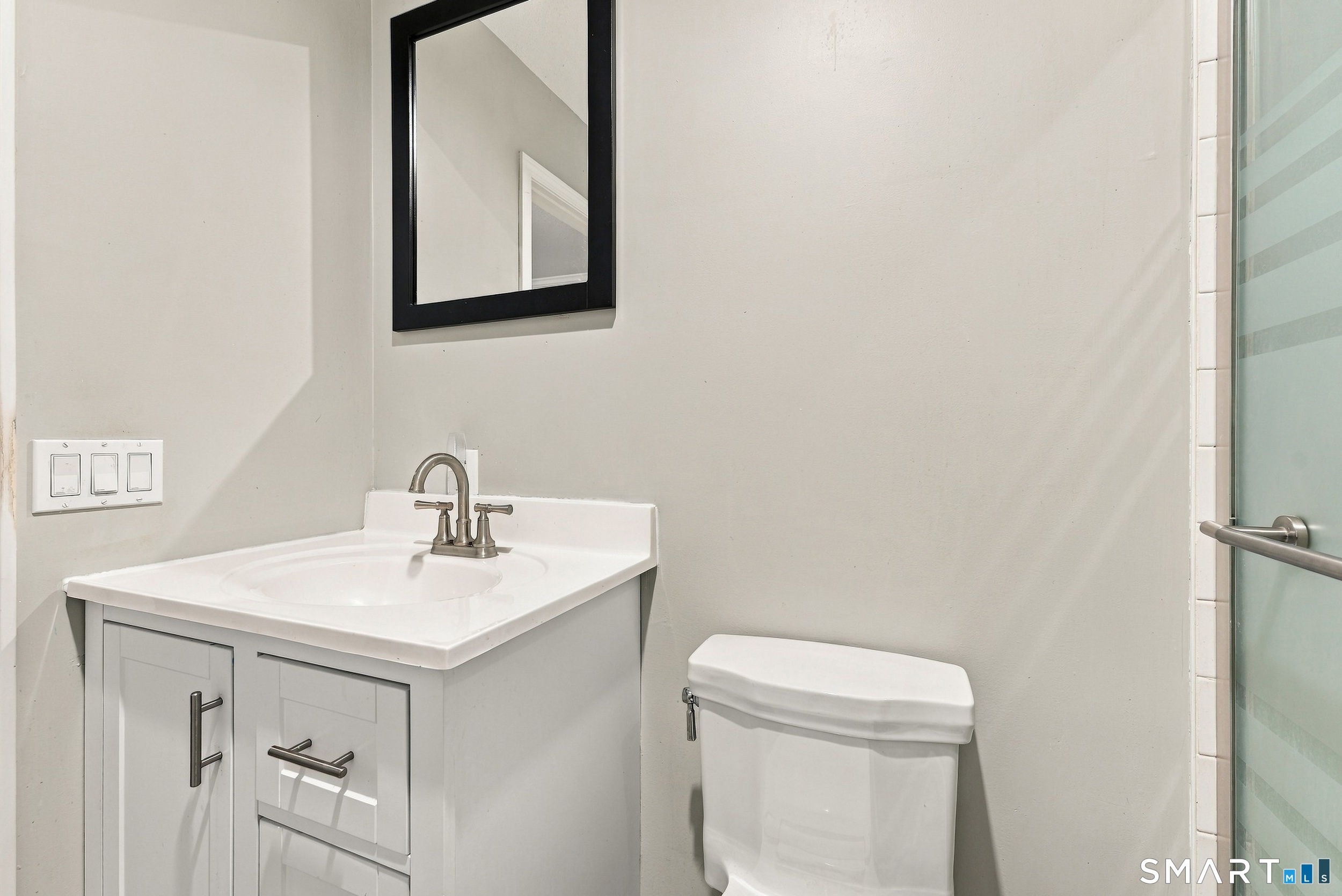 221 The Meadows Enfield CT 06082