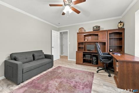 221 The Meadows Enfield CT 06082