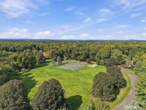 221 The Meadows Enfield CT 06082