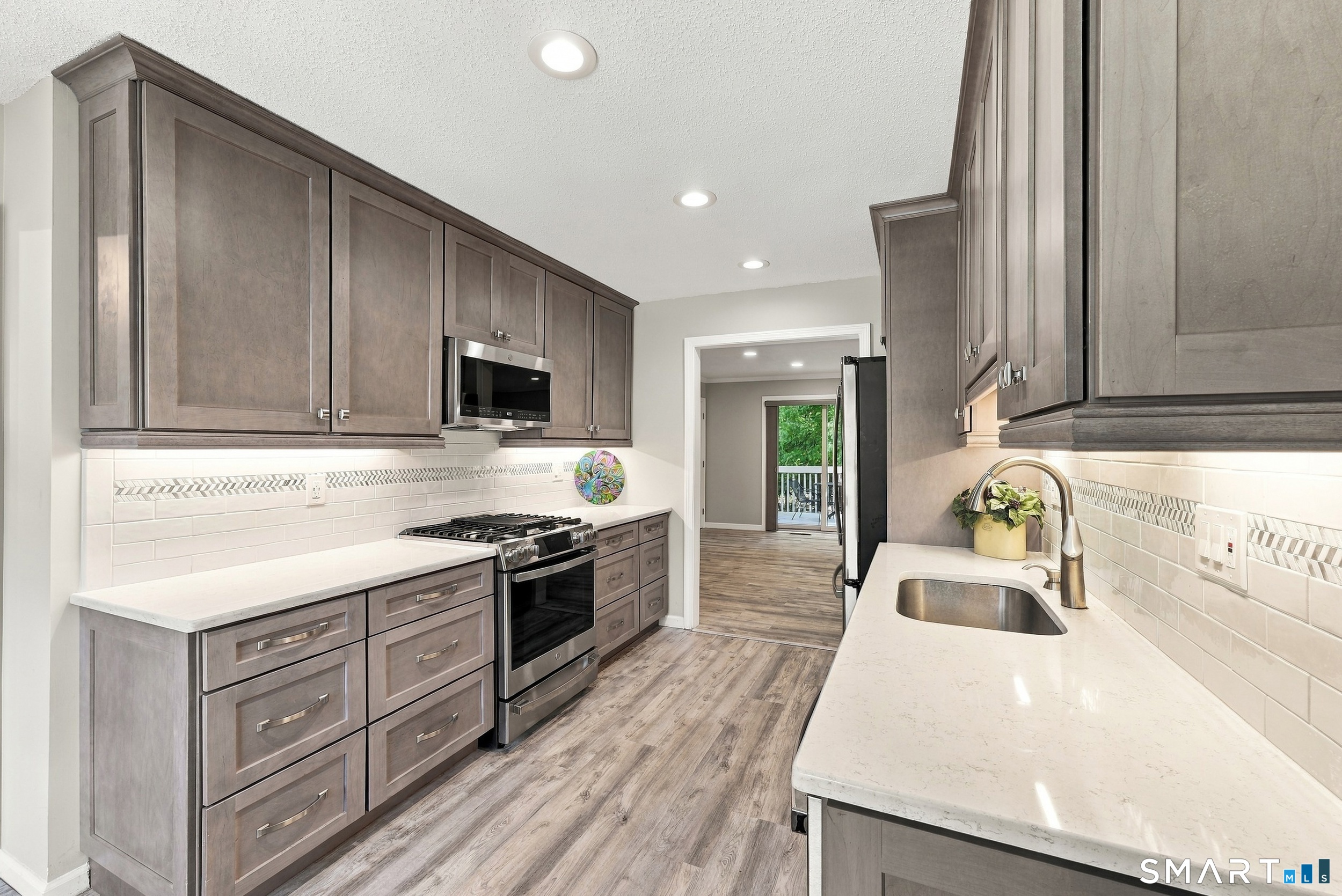 221 The Meadows Enfield CT 06082