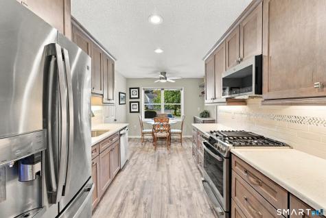 221 The Meadows Enfield CT 06082