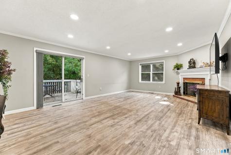 221 The Meadows Enfield CT 06082