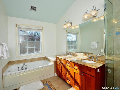 8 Haley Lane Litchfield CT 06759