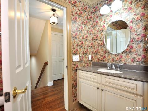 8 Haley Lane Litchfield CT 06759