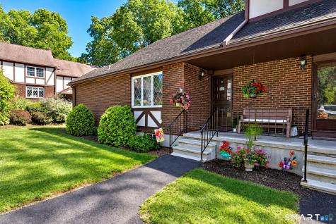 12 Derbyshire Derby CT 06418