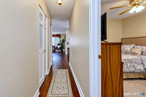 12 Derbyshire Derby CT 06418