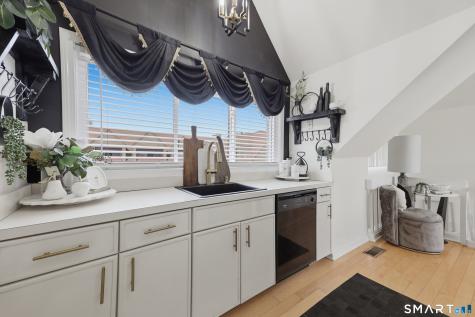 3 Montoya Drive Branford CT 06405