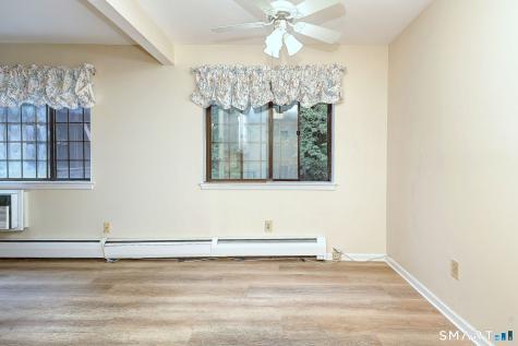 359 Foxwood Lane Milford CT 06461