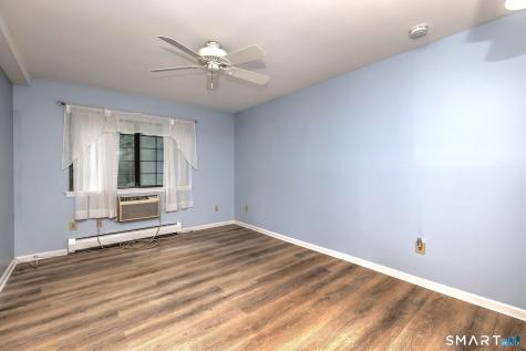 359 Foxwood Lane Milford CT 06461