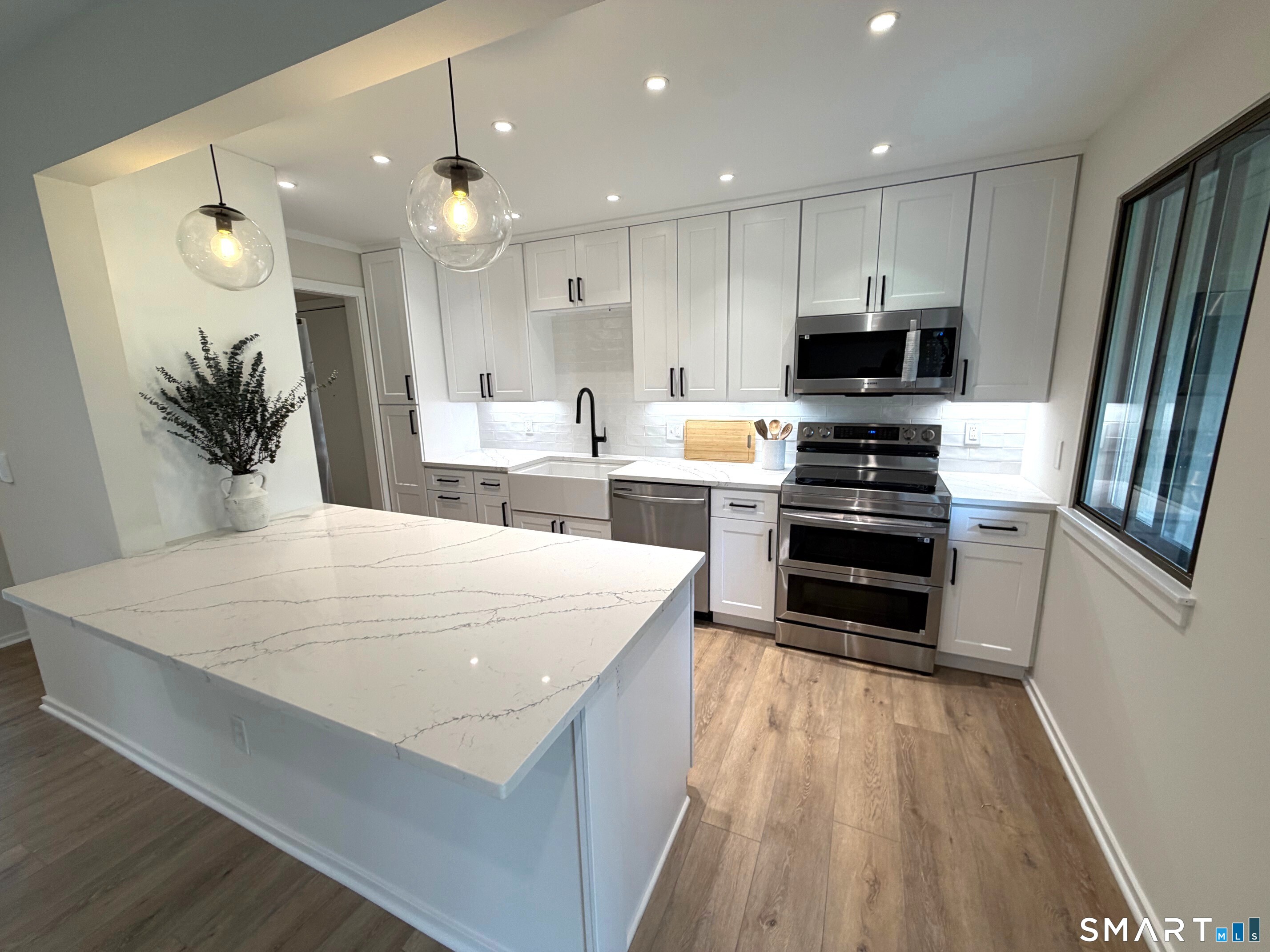 32 Heritage Village Southbury CT 06488
