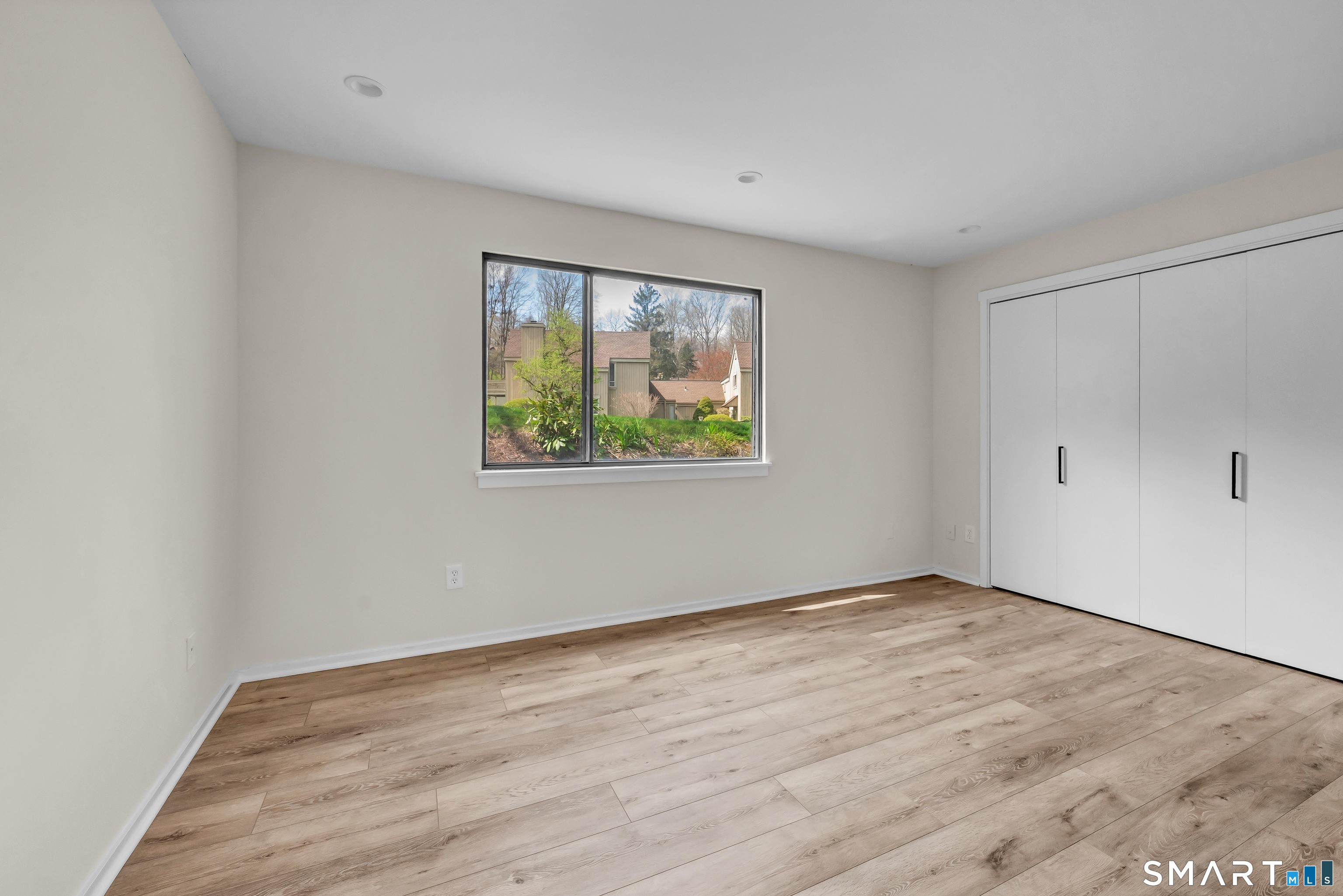 32 Heritage Village Southbury CT 06488