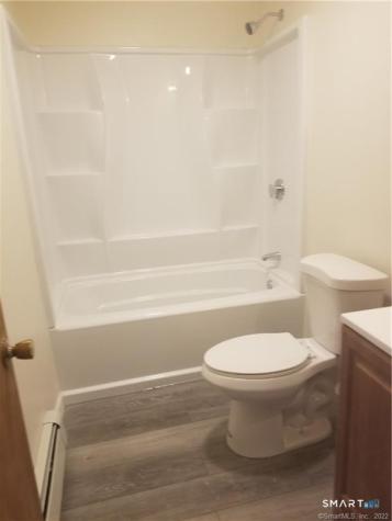 837 Blackstone Village Meriden CT 06450