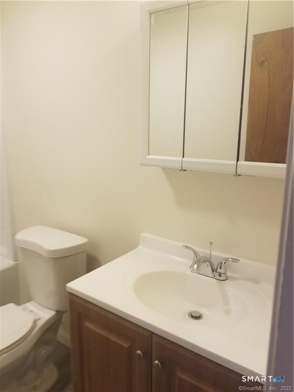 837 Blackstone Village Meriden CT 06450