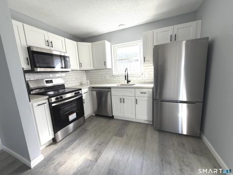 226 Laurel Street East Haven CT 06512