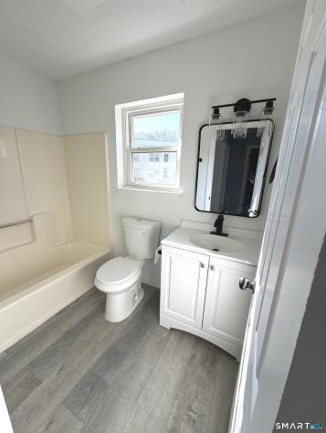 226 Laurel Street East Haven CT 06512