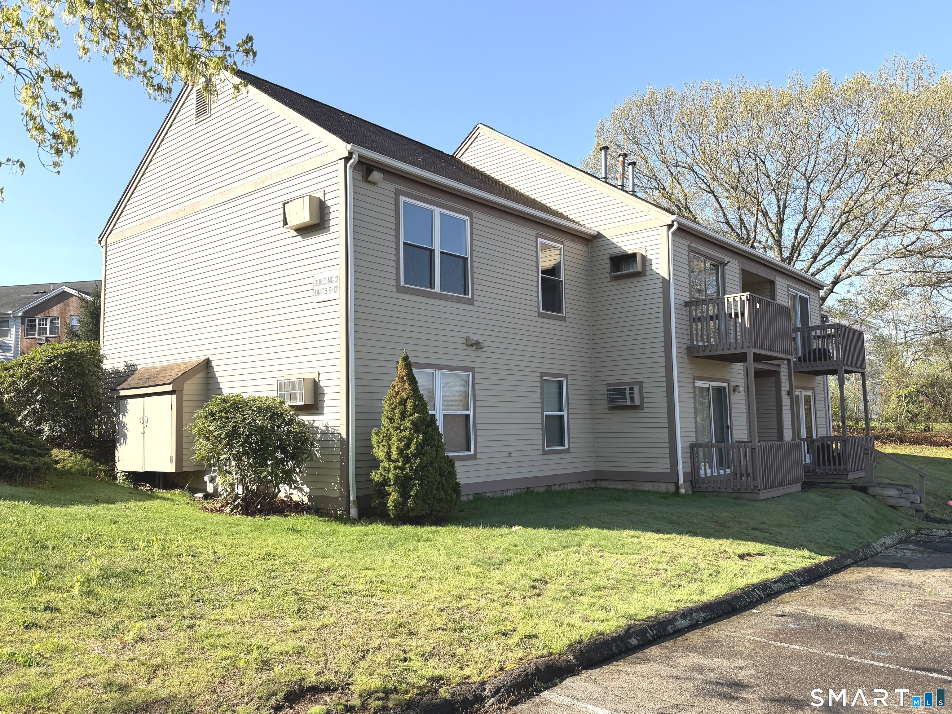 226 Laurel Street East Haven CT 06512