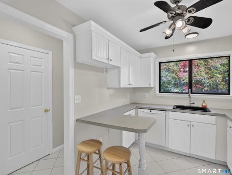 78 Sandy Point Road Old Saybrook CT 06475