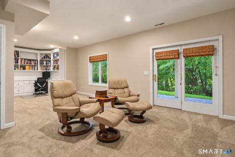 5 Lancaster Court Avon CT 06001