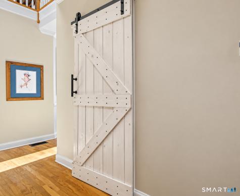 5 Lancaster Court Avon CT 06001