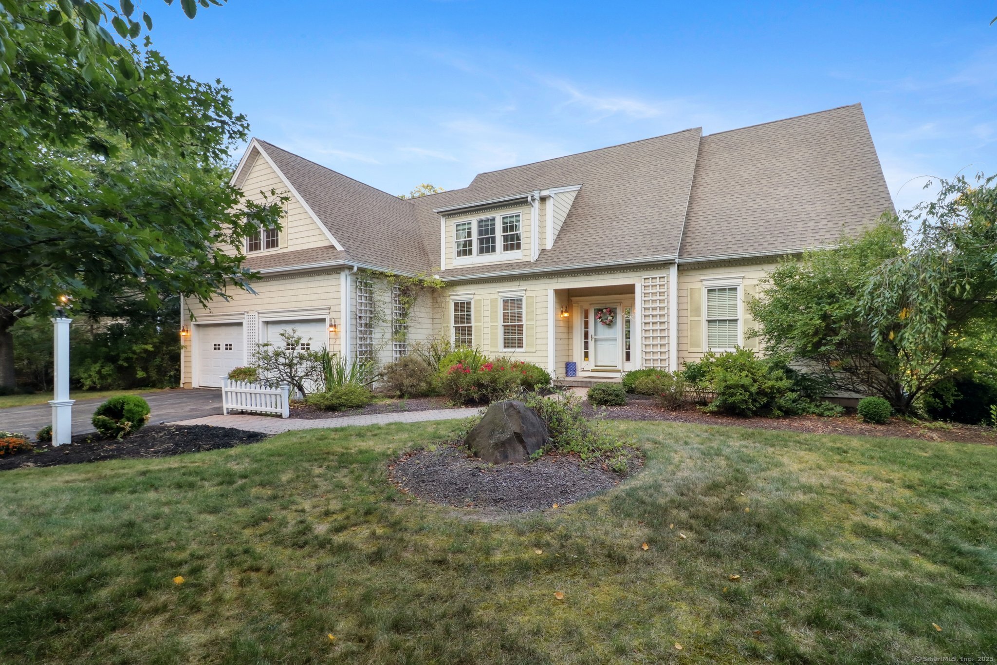 2 Wills Walk Avon CT 06001