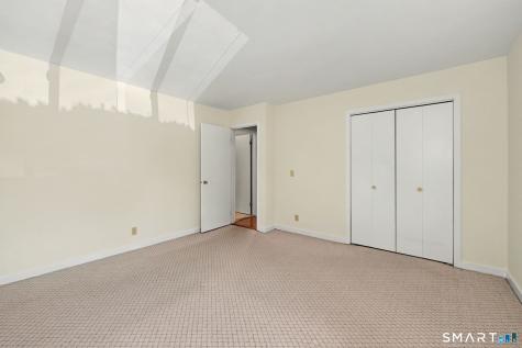 16 Bouton East Street Stamford CT 06907