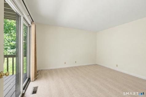 16 Bouton East Street Stamford CT 06907