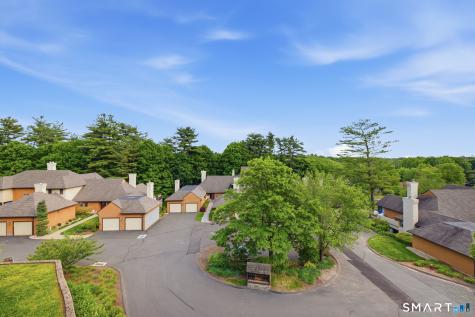 24 Biltmore Park Bloomfield CT 06002