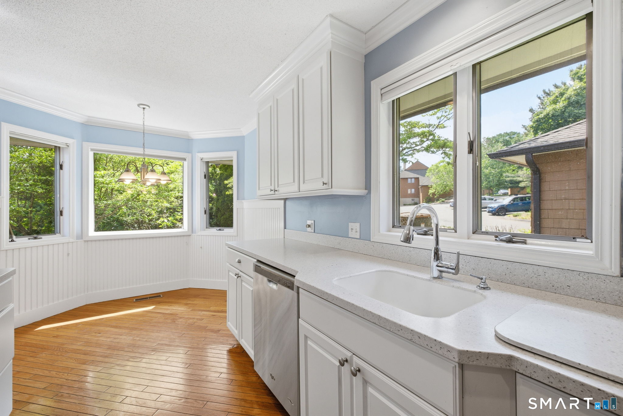 24 Biltmore Park Bloomfield CT 06002