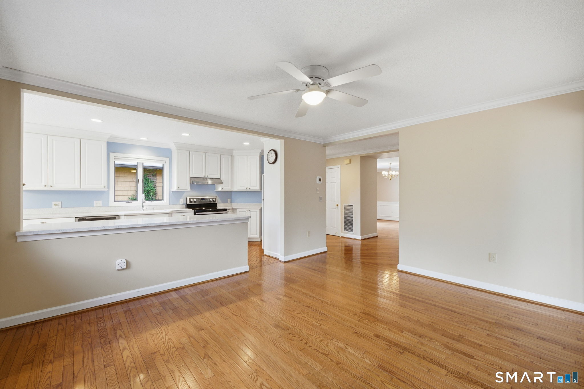 24 Biltmore Park Bloomfield CT 06002