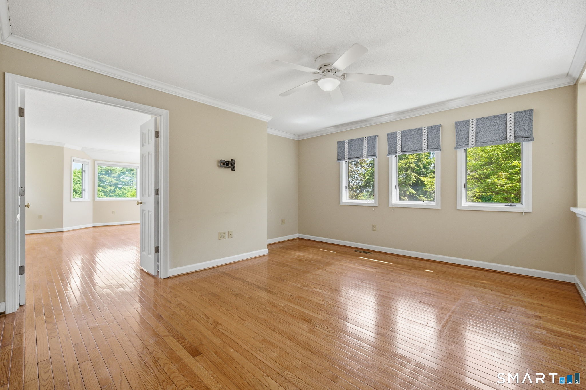 24 Biltmore Park Bloomfield CT 06002
