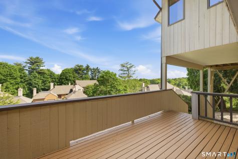 24 Biltmore Park Bloomfield CT 06002