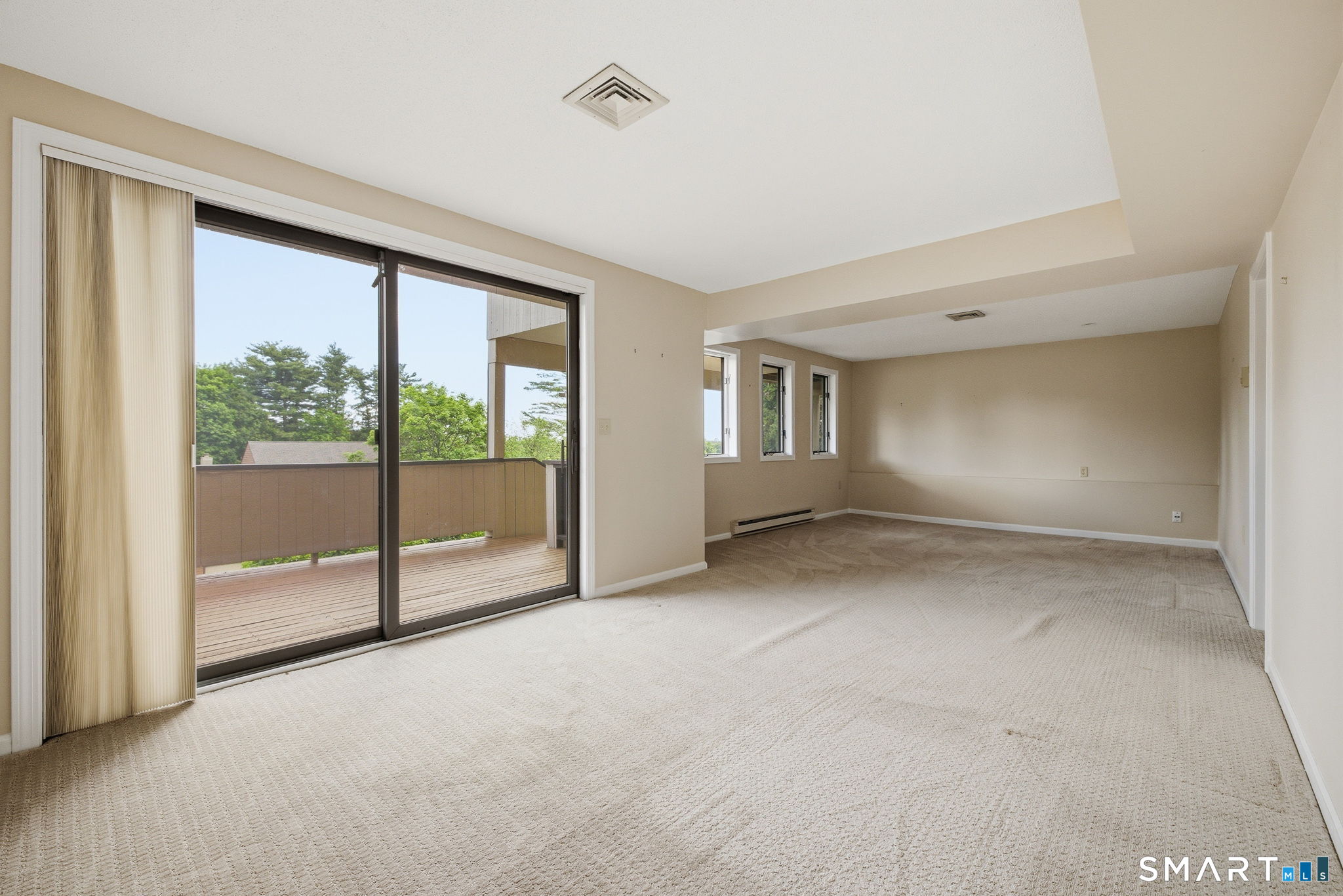 24 Biltmore Park Bloomfield CT 06002