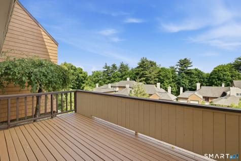 24 Biltmore Park Bloomfield CT 06002