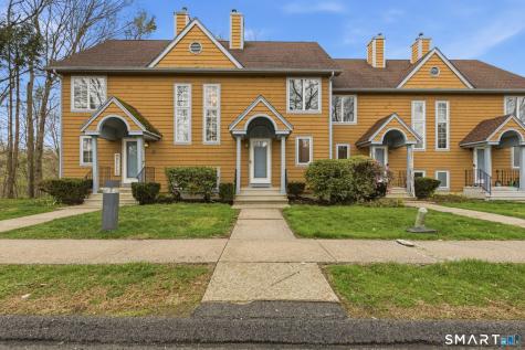 6 Elizabeth Court East Windsor CT 06016