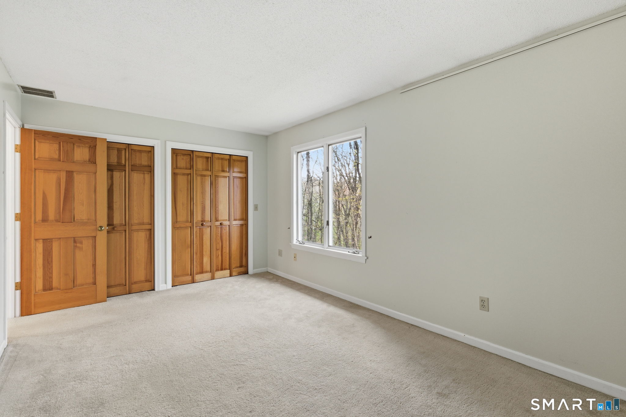 6 Elizabeth Court East Windsor CT 06016