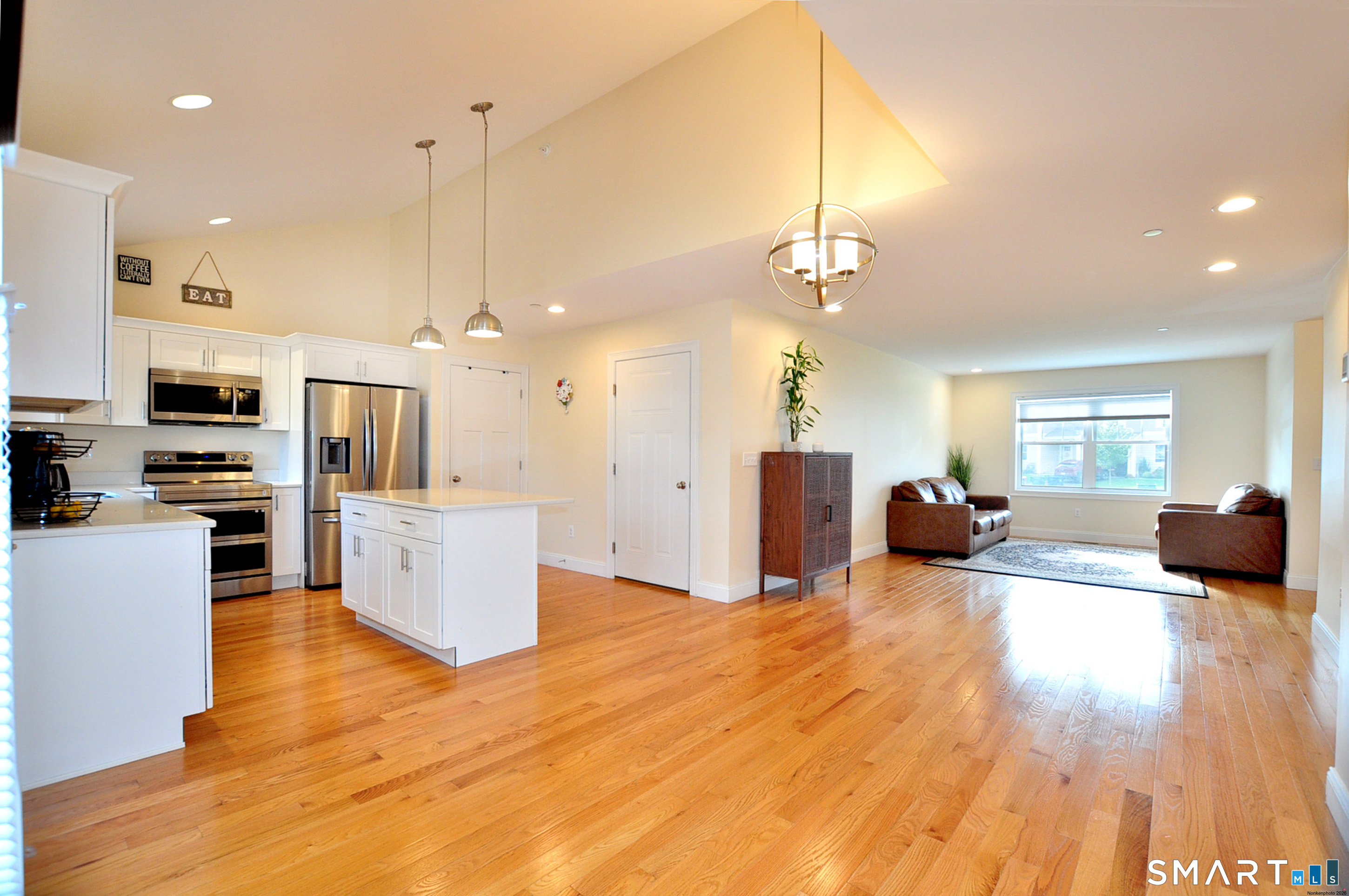707 Old Village Circle Windsor CT 06095