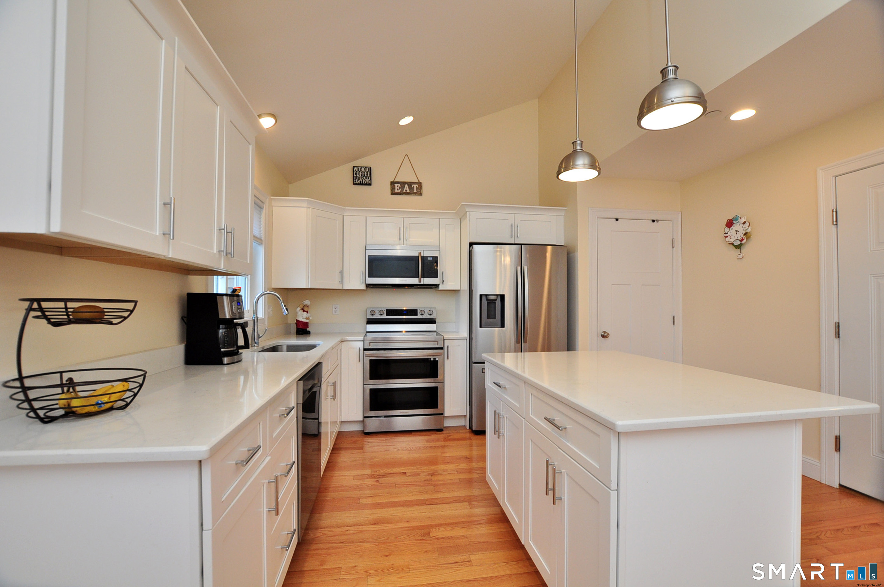 707 Old Village Circle Windsor CT 06095