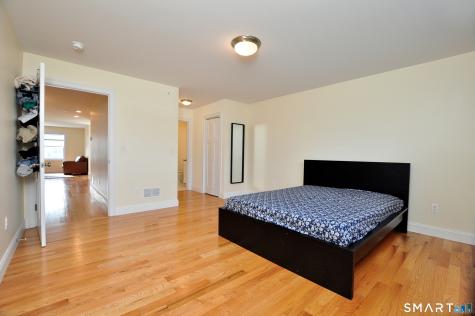 707 Old Village Circle Windsor CT 06095