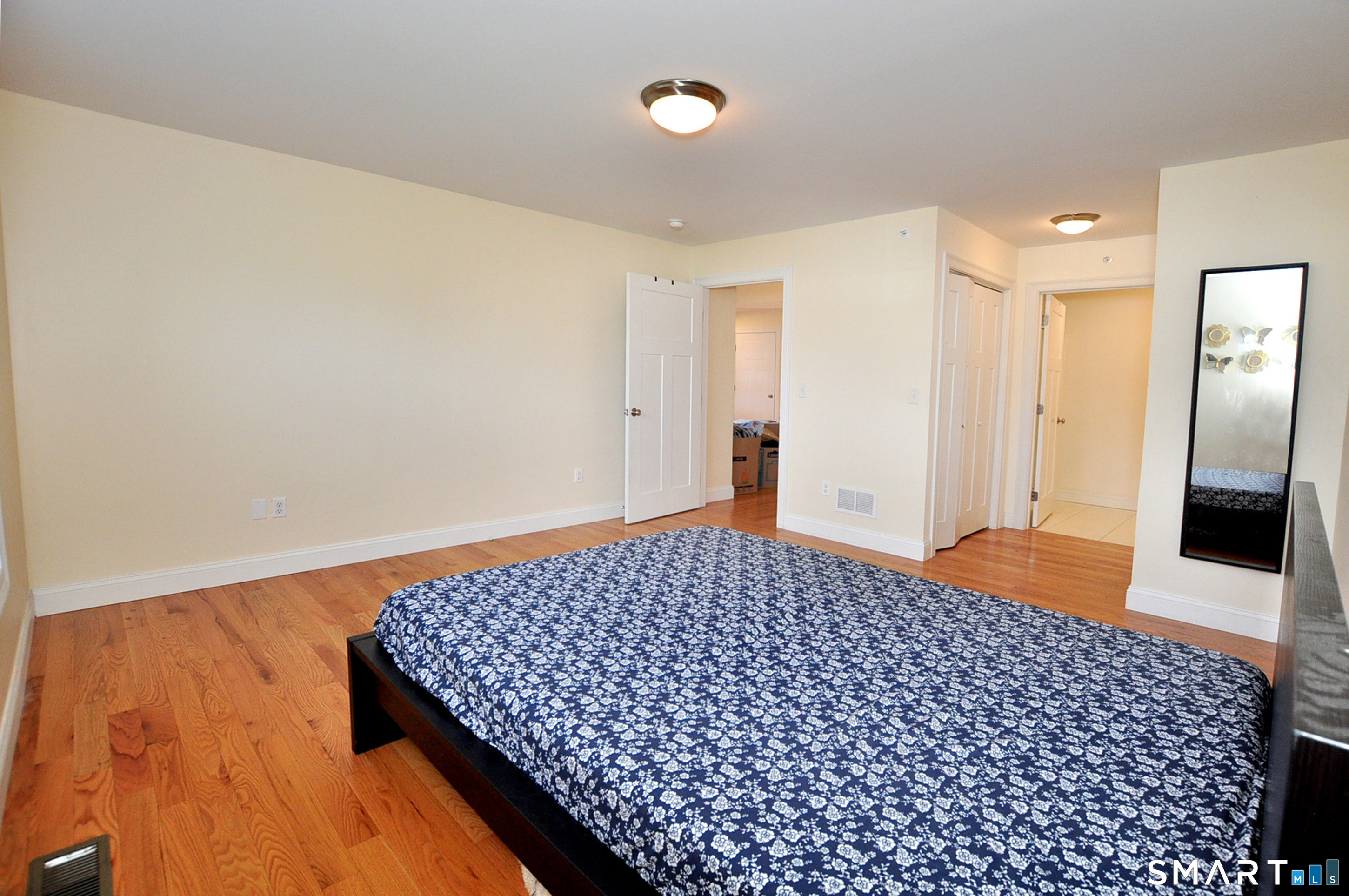 707 Old Village Circle Windsor CT 06095