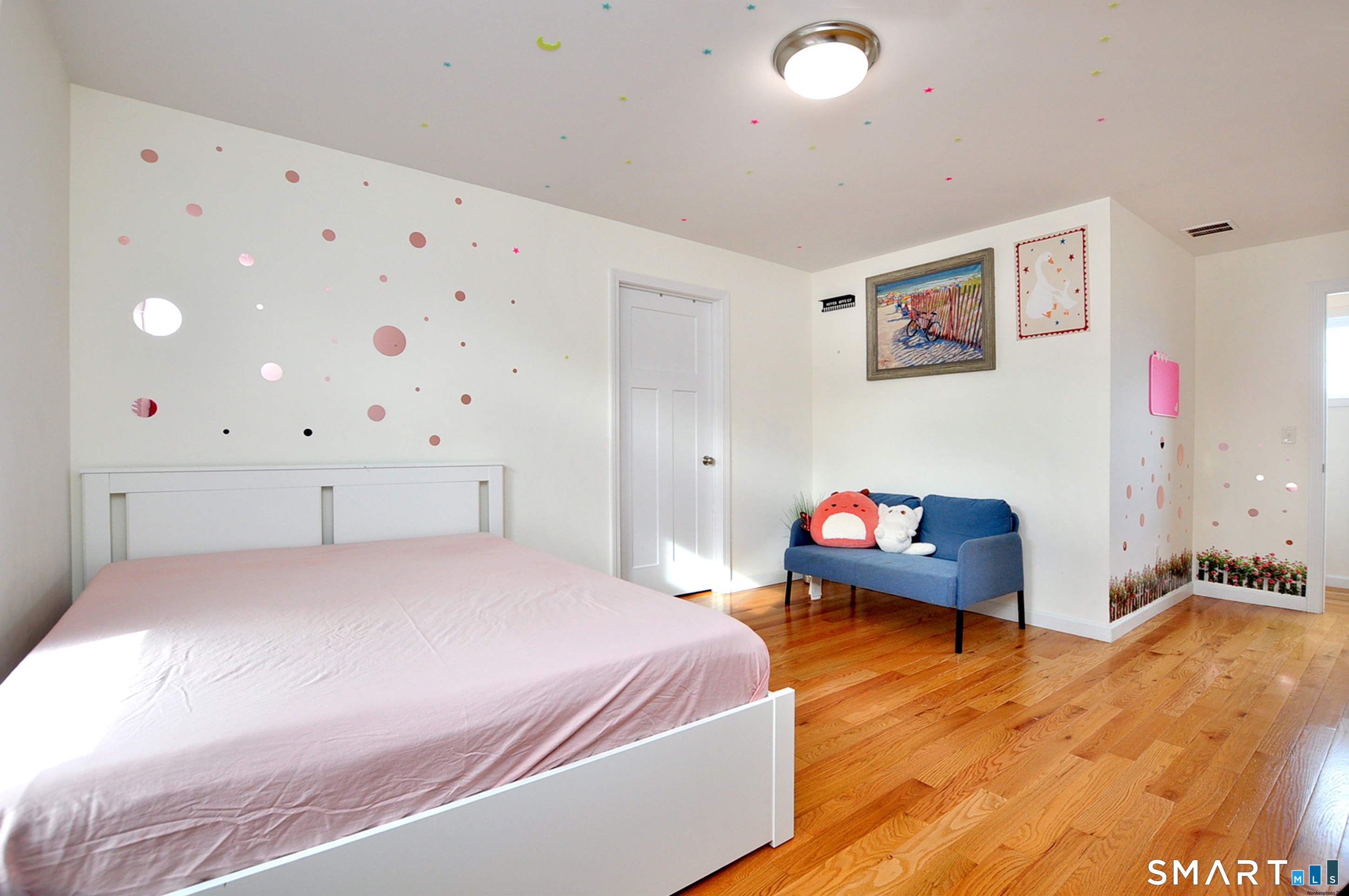 707 Old Village Circle Windsor CT 06095