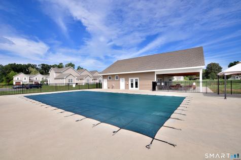 707 Old Village Circle Windsor CT 06095