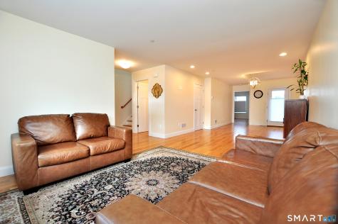 707 Old Village Circle Windsor CT 06095