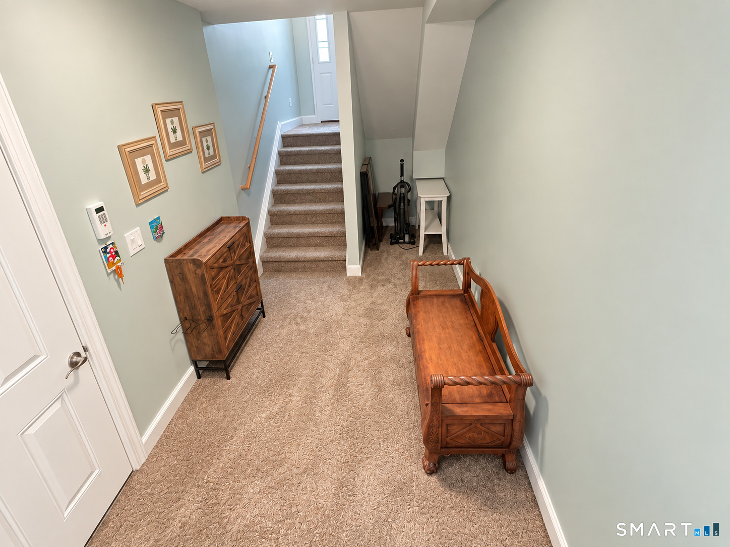 16 Ardi Court Newtown CT 06482