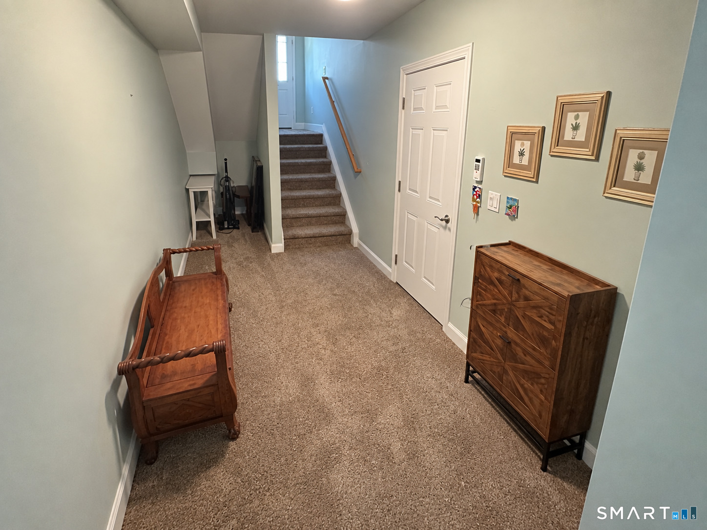 16 Ardi Court Newtown CT 06482