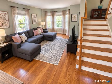 16 Ardi Court Newtown CT 06482