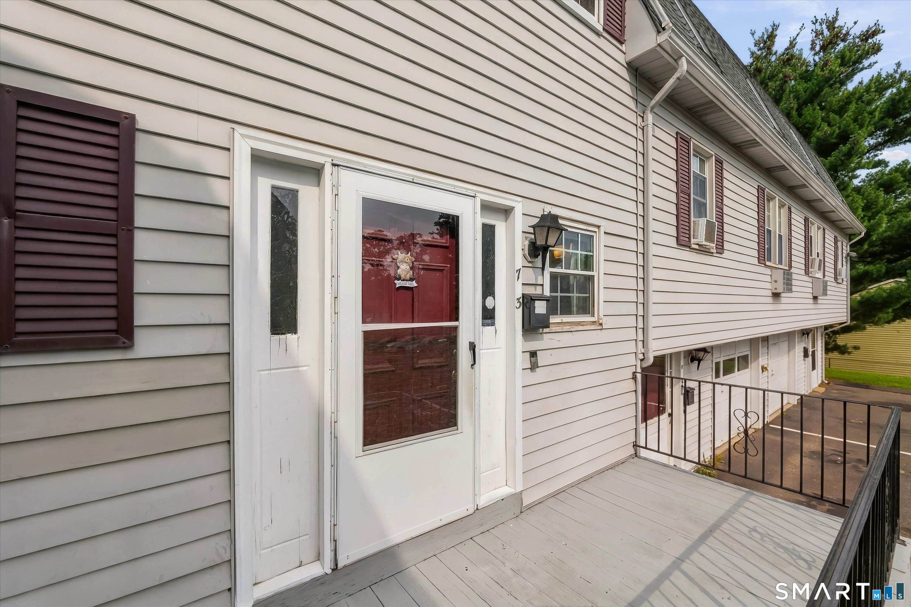 7 Maybury Circle Waterbury CT 06705